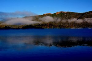 Amanecer en el Lago Icalma
