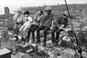 Réplica-en-confinamiento-Lunch-atop-a-Skyscraper